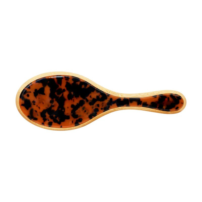 Brosse plate écaille